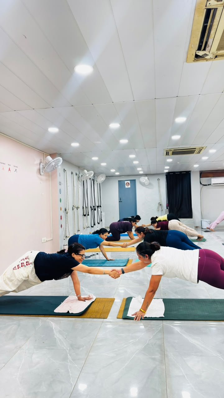 Group Balance Yoga